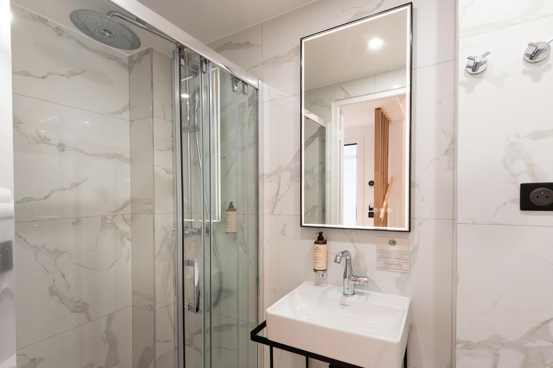 Les Suites Hcr Paris Ngoại thất bức ảnh